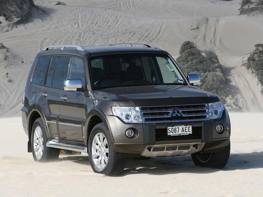 Mitsubishi Pajero 5-Door 2006 года  (AU) (фото 6 из 13)